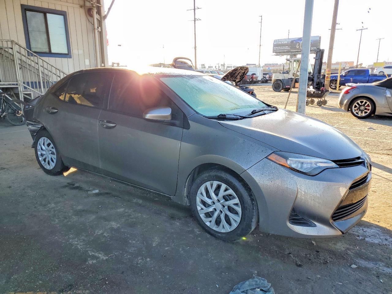 2019 Toyota Corolla L - Image 4