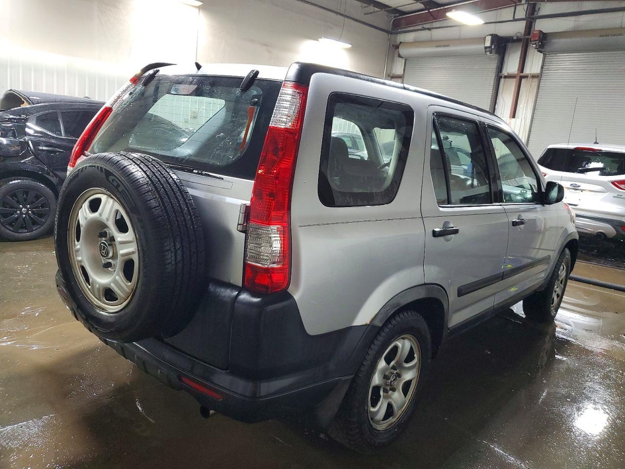 2005 Honda Cr-V Lx - Image 3