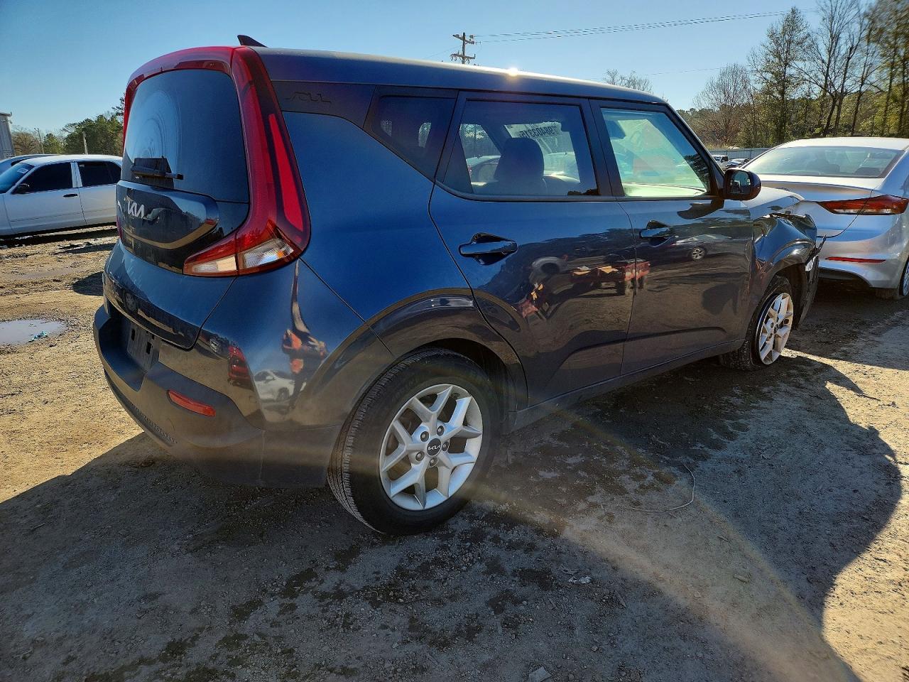2022 Kia Soul Lx - Фото 3