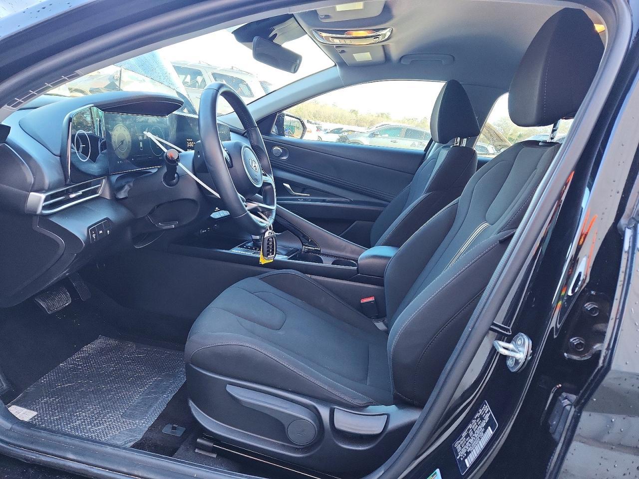 2023 Hyundai Elantra Sel - Фото 7