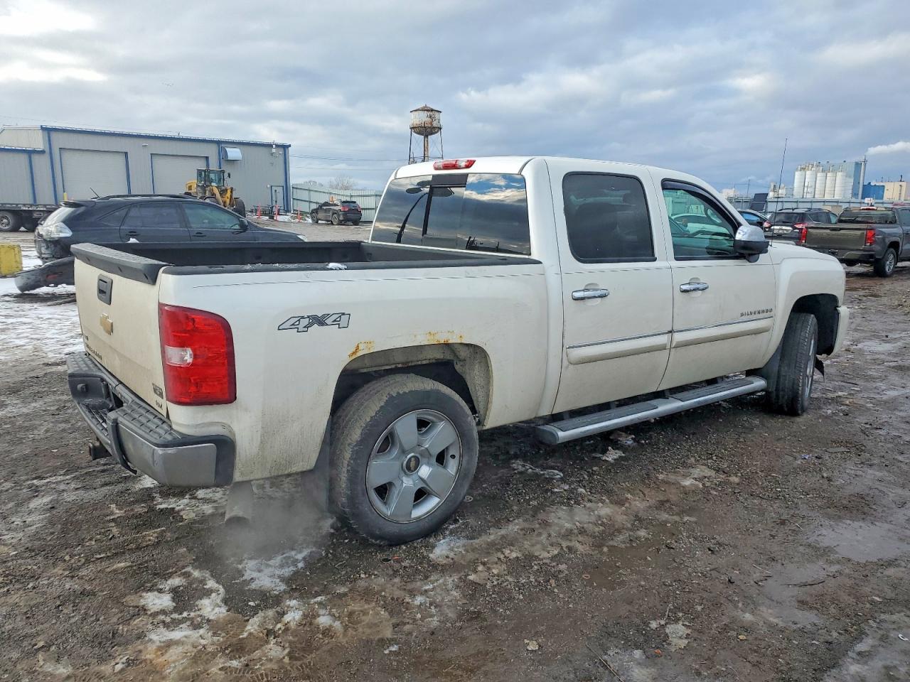2011 Chevrolet Silverado K1500 Ltz - Image 3