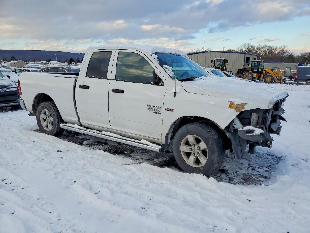 2019 Ram 1500 Classic Tradesman - Фото 4