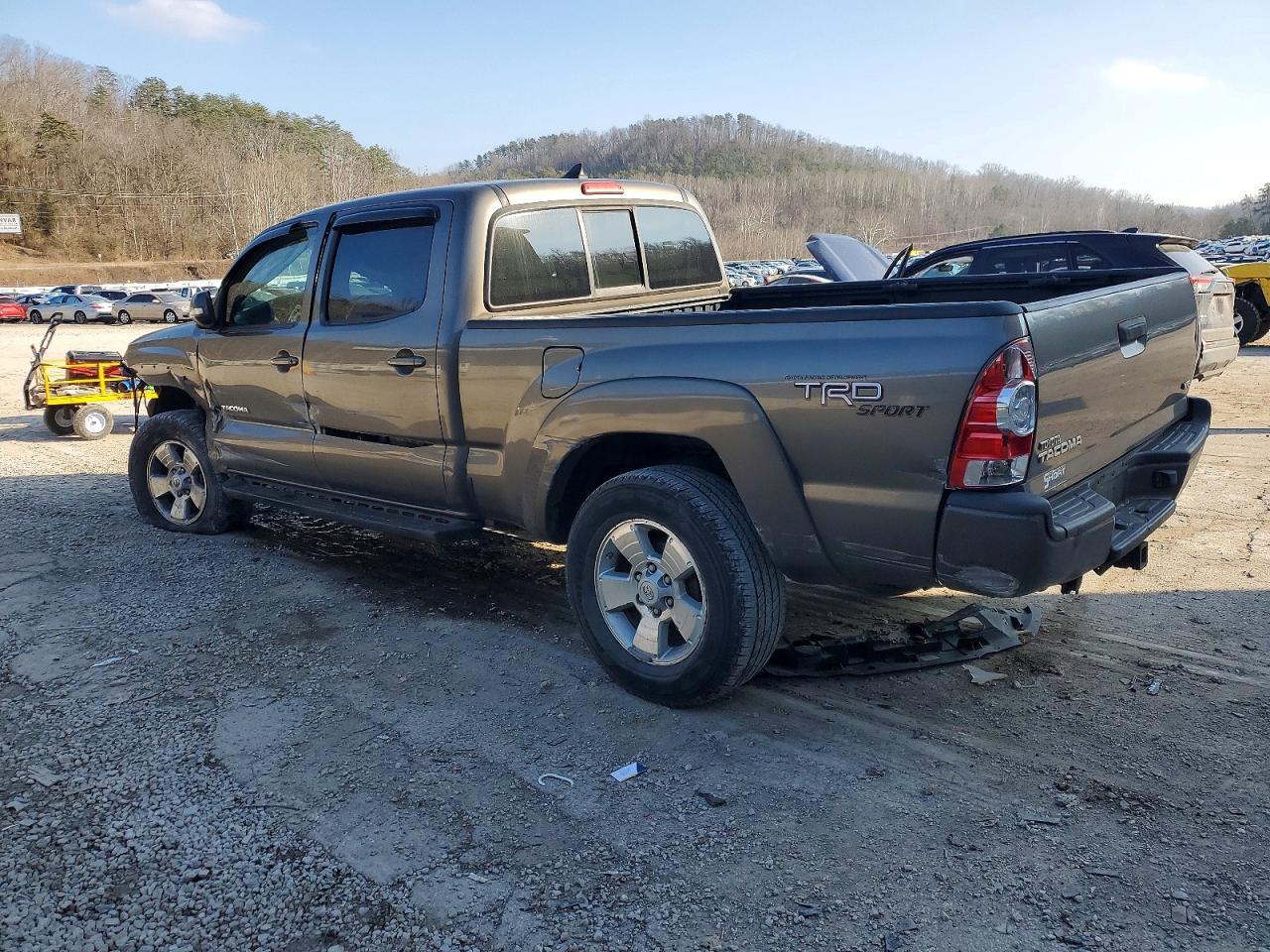 2012 Toyota Tacoma - Image 2