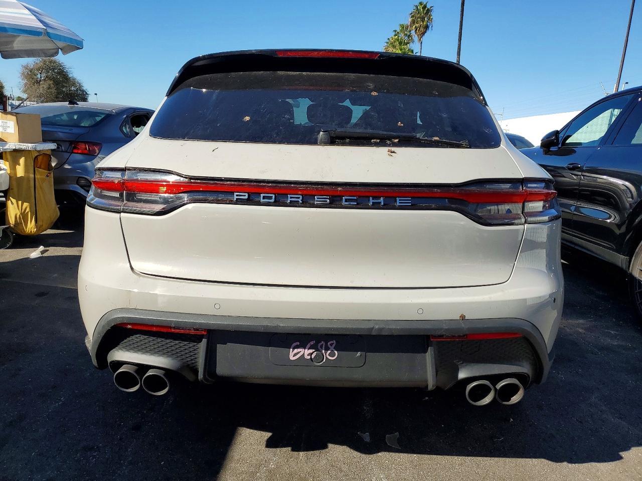 2025 Porsche Macan Base - Image 6