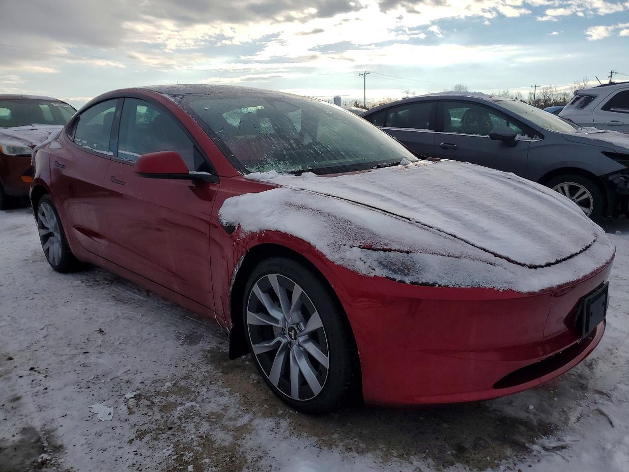 2025 Tesla Model 3 - Image 4