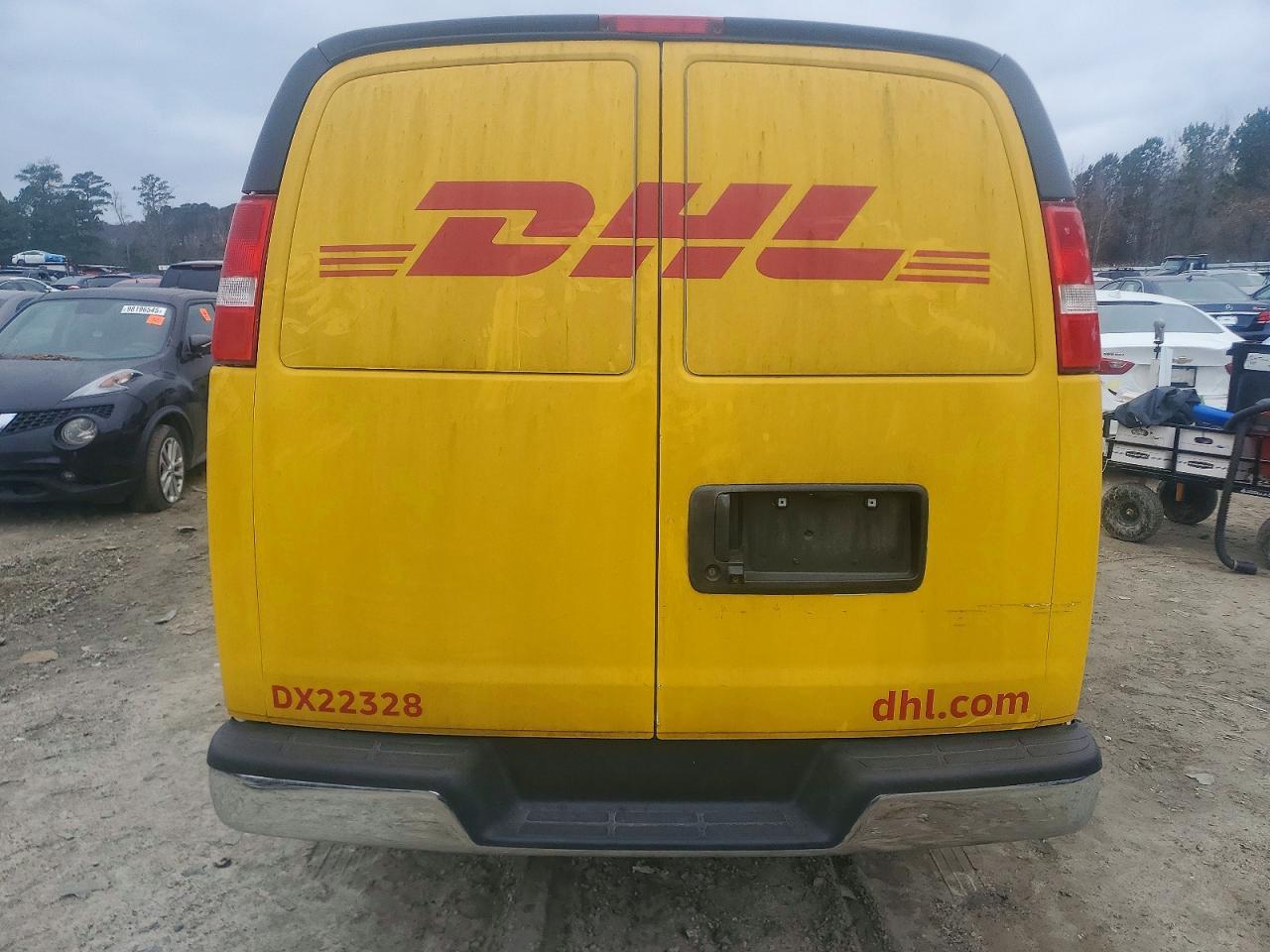 2022 Chevrolet Express 2500 Delivery Van - Image 6