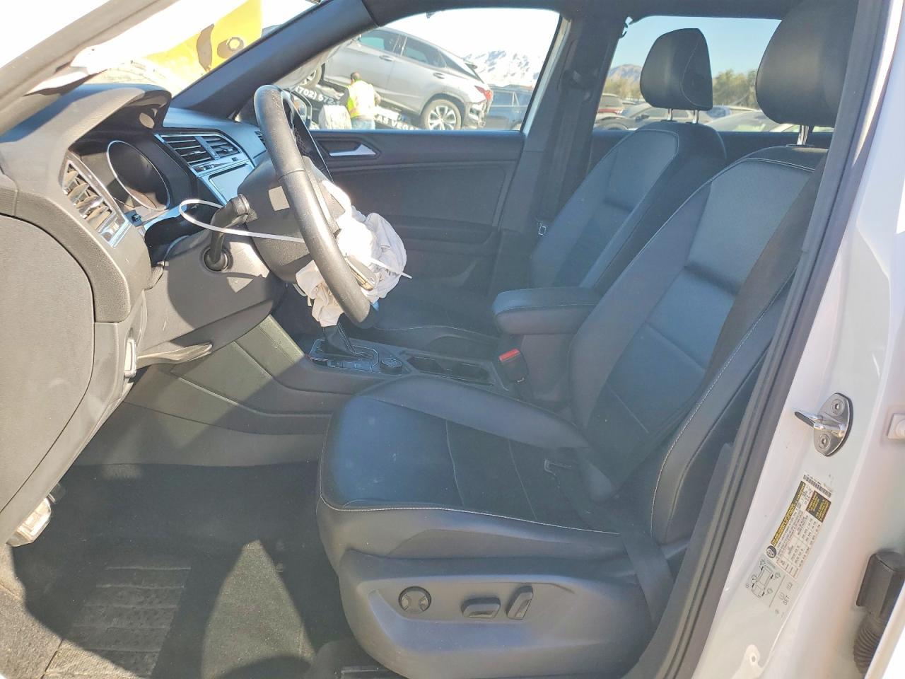 2021 Volkswagen Tiguan Se - Фото 7