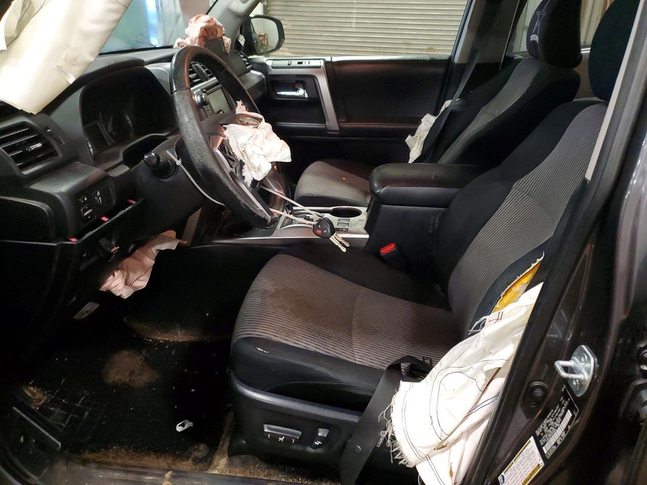 2016 Toyota 4Runner Sr5 - Image 7