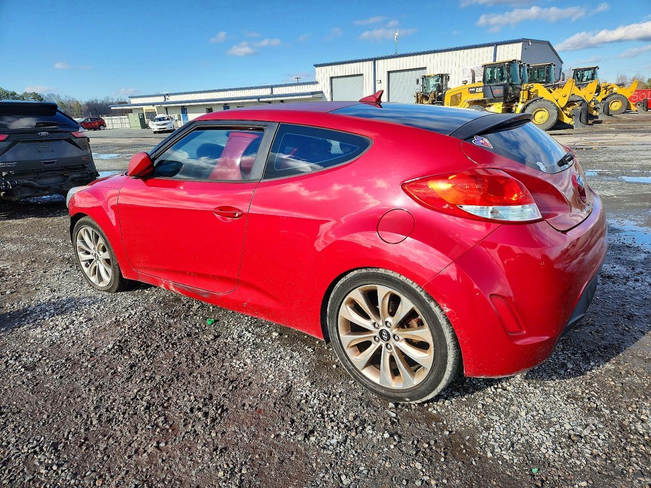 2013 Hyundai Veloster - Фото 2
