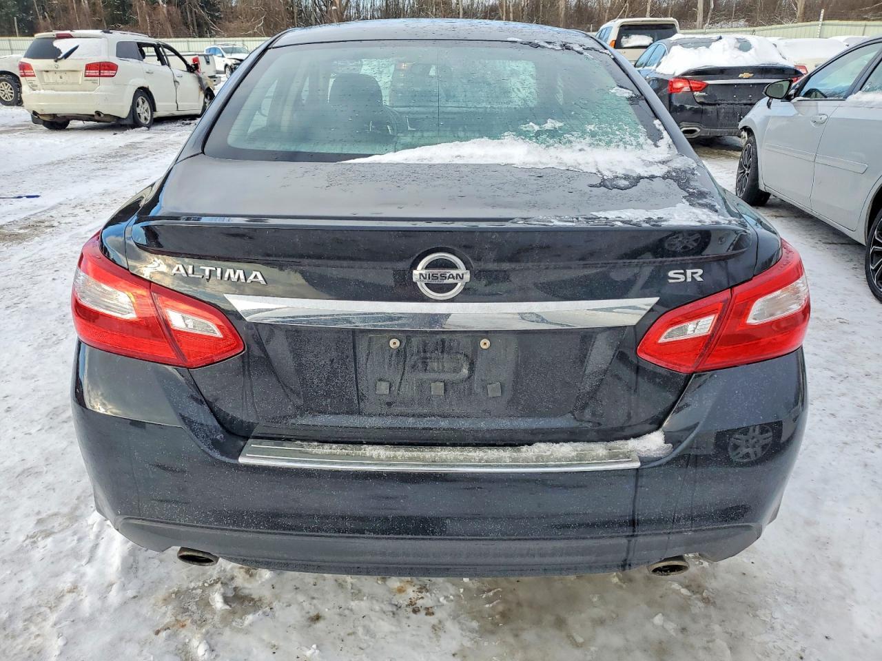 2016 Nissan Altima 2.5 - Фото 6