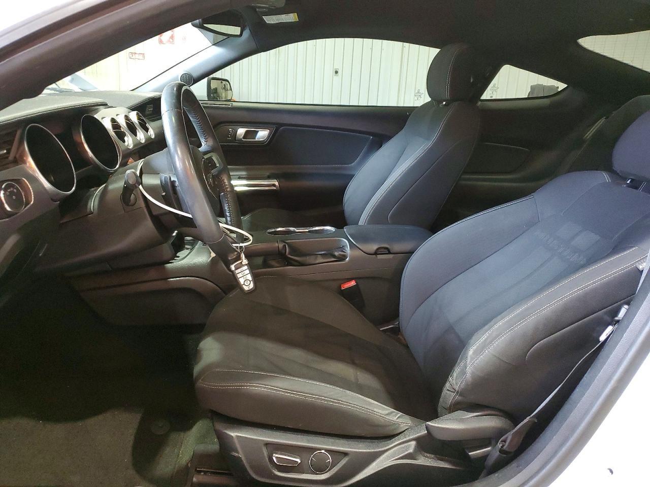 2018 Ford Mustang - Фото 7