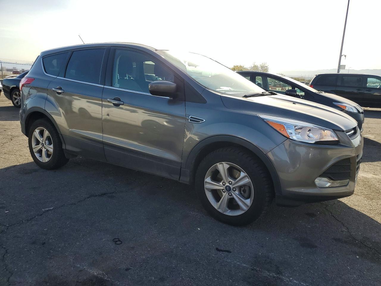 2014 Ford Escape Se - Image 4