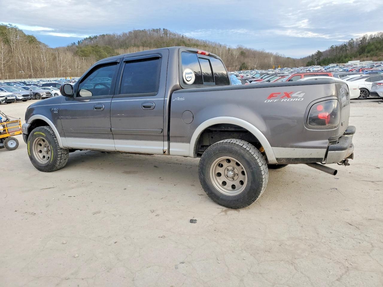 2003 Ford F150 Supercrew - Image 2