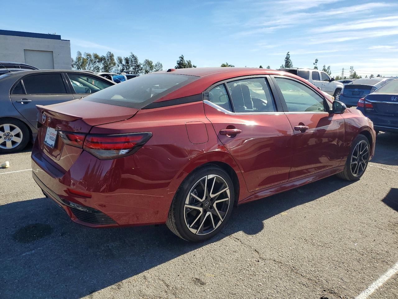 2025 Nissan Sentra Sr - Image 3