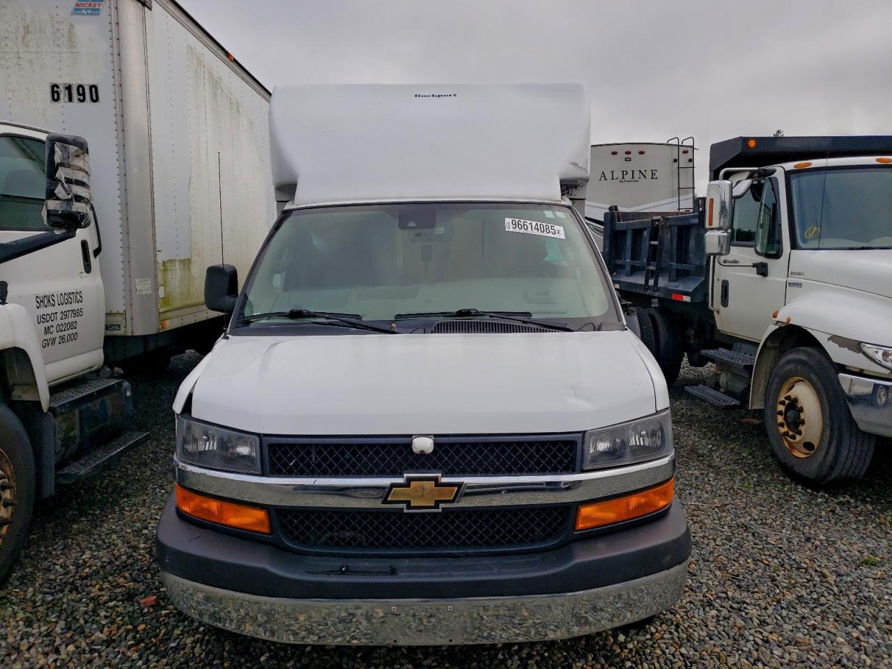 2022 Chevrolet Express G3500 Delivery Truck - Фото 5
