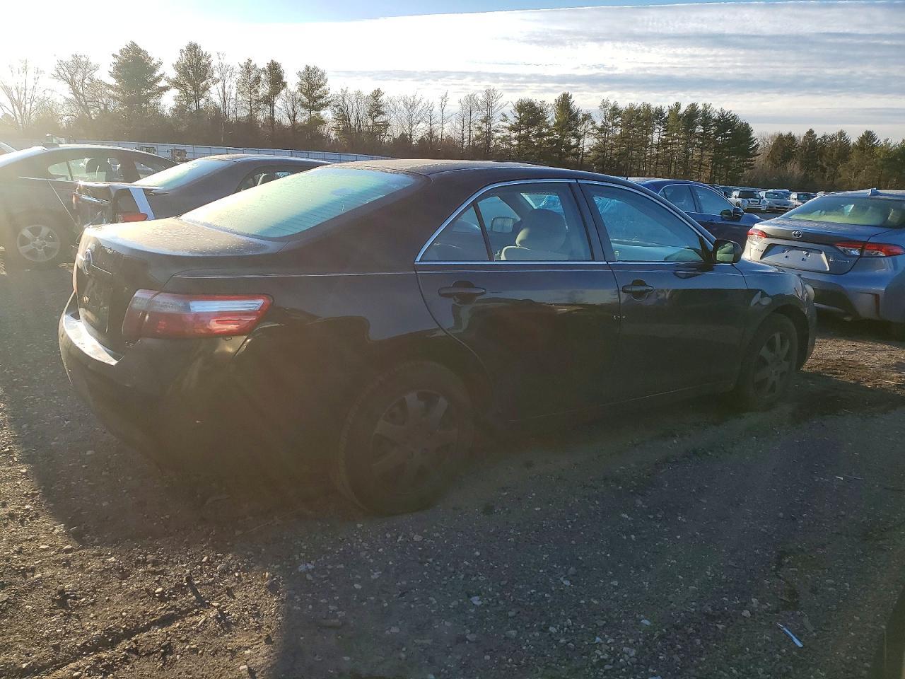 2009 Toyota Camry Base - Фото 3