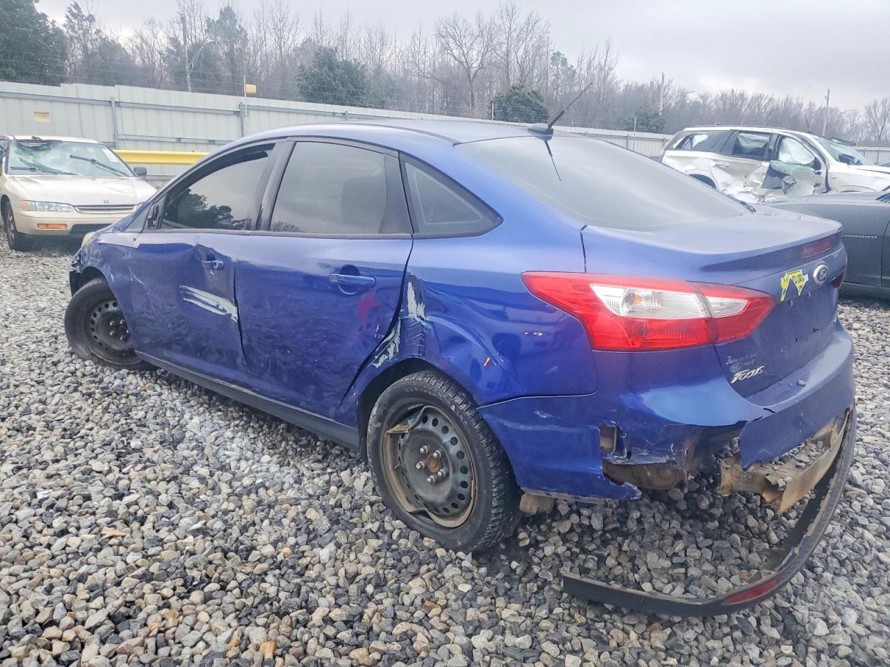 2012 Ford Focus Se - Image 2