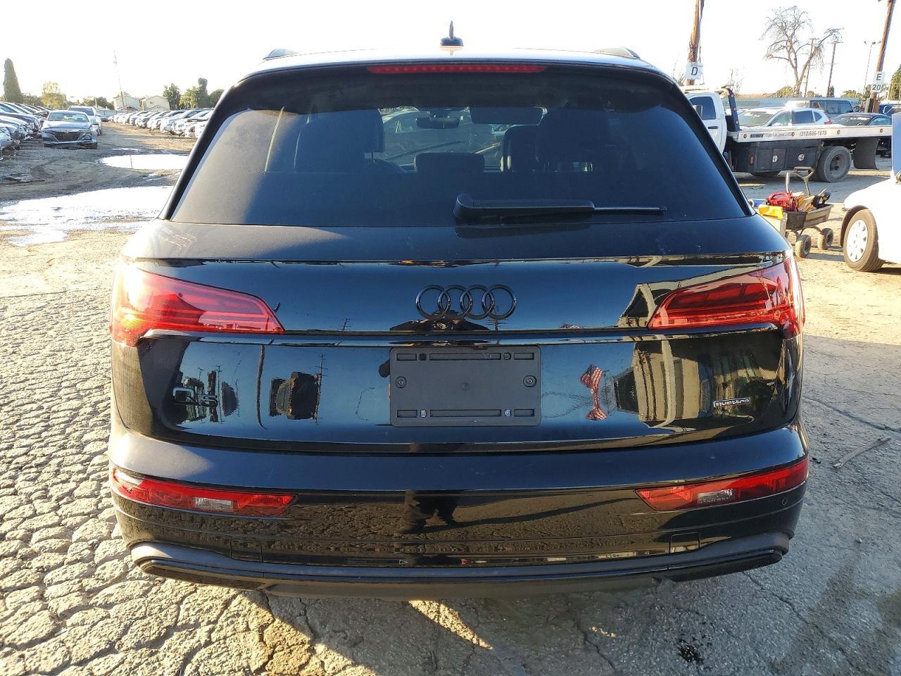 2024 Audi Q5 Premium Plus 40 - Фото 6