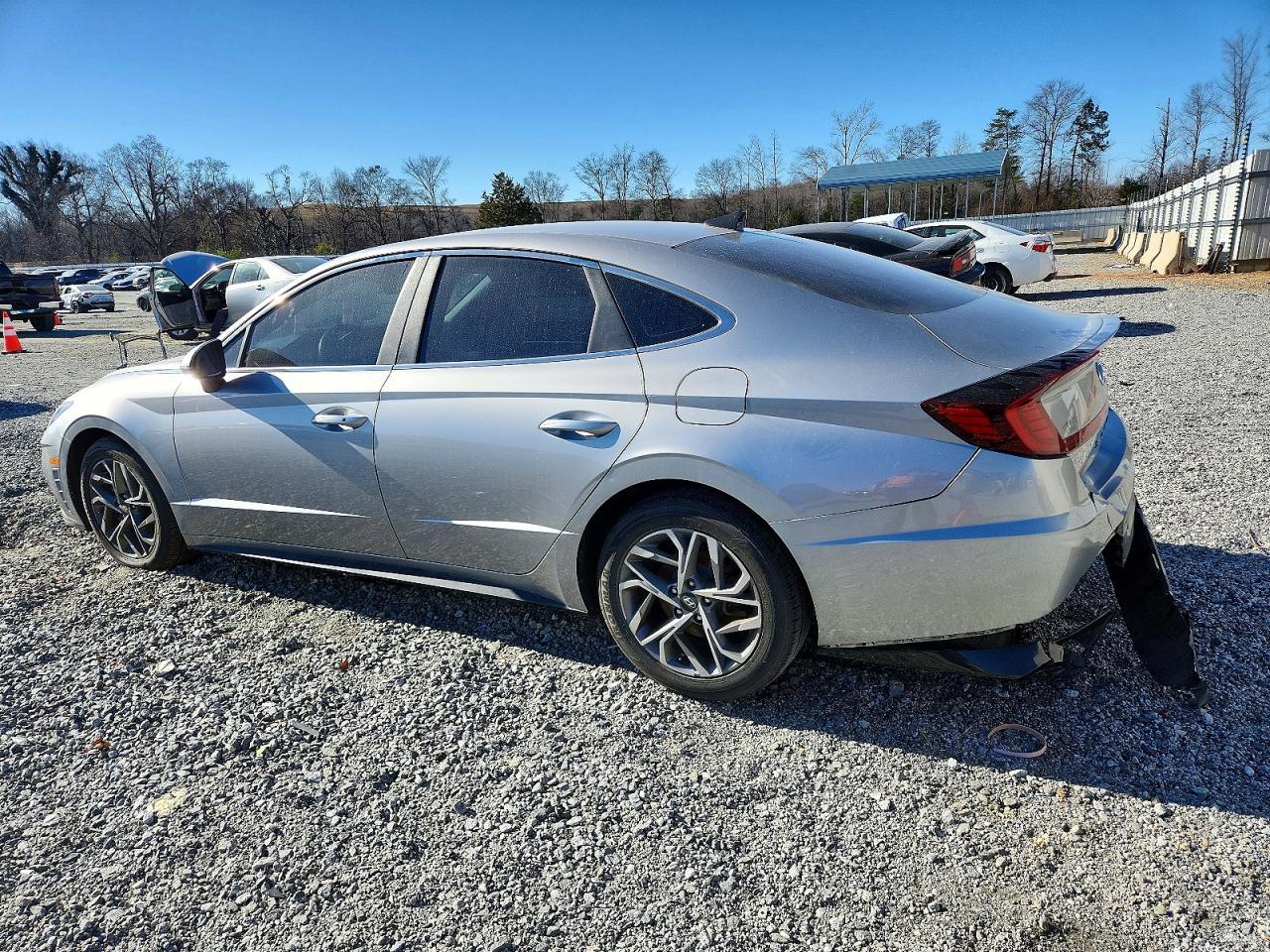 2020 Hyundai Sonata Sel - Image 2