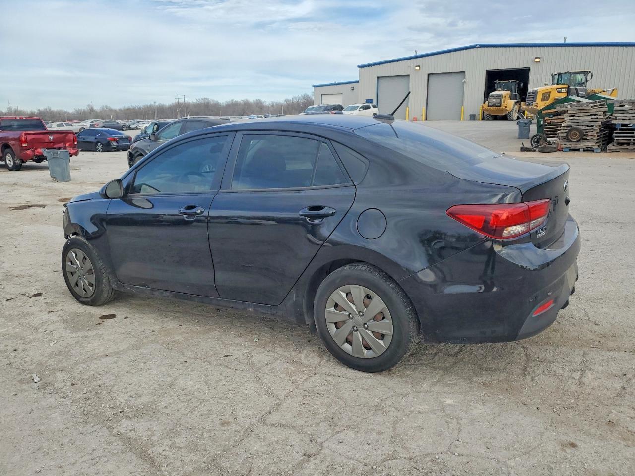 2020 Kia Rio - Image 2