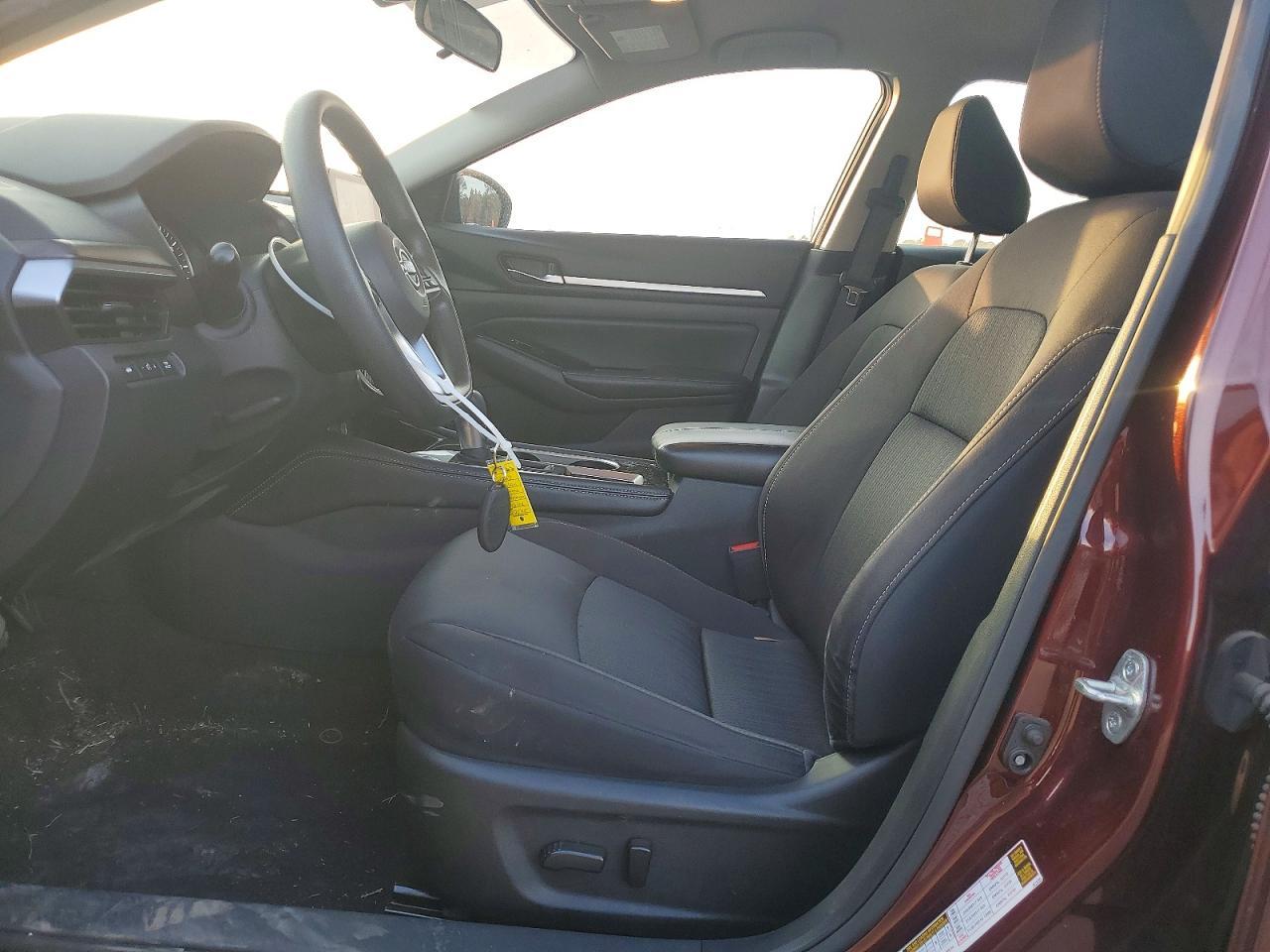 2023 Nissan Altima Sv - Image 7