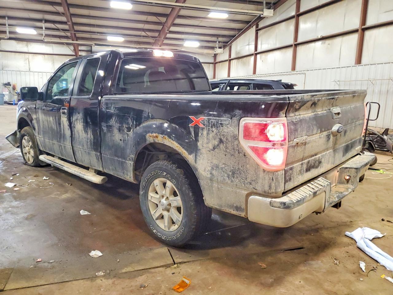 2014 Ford F150 Super Cab - Фото 2