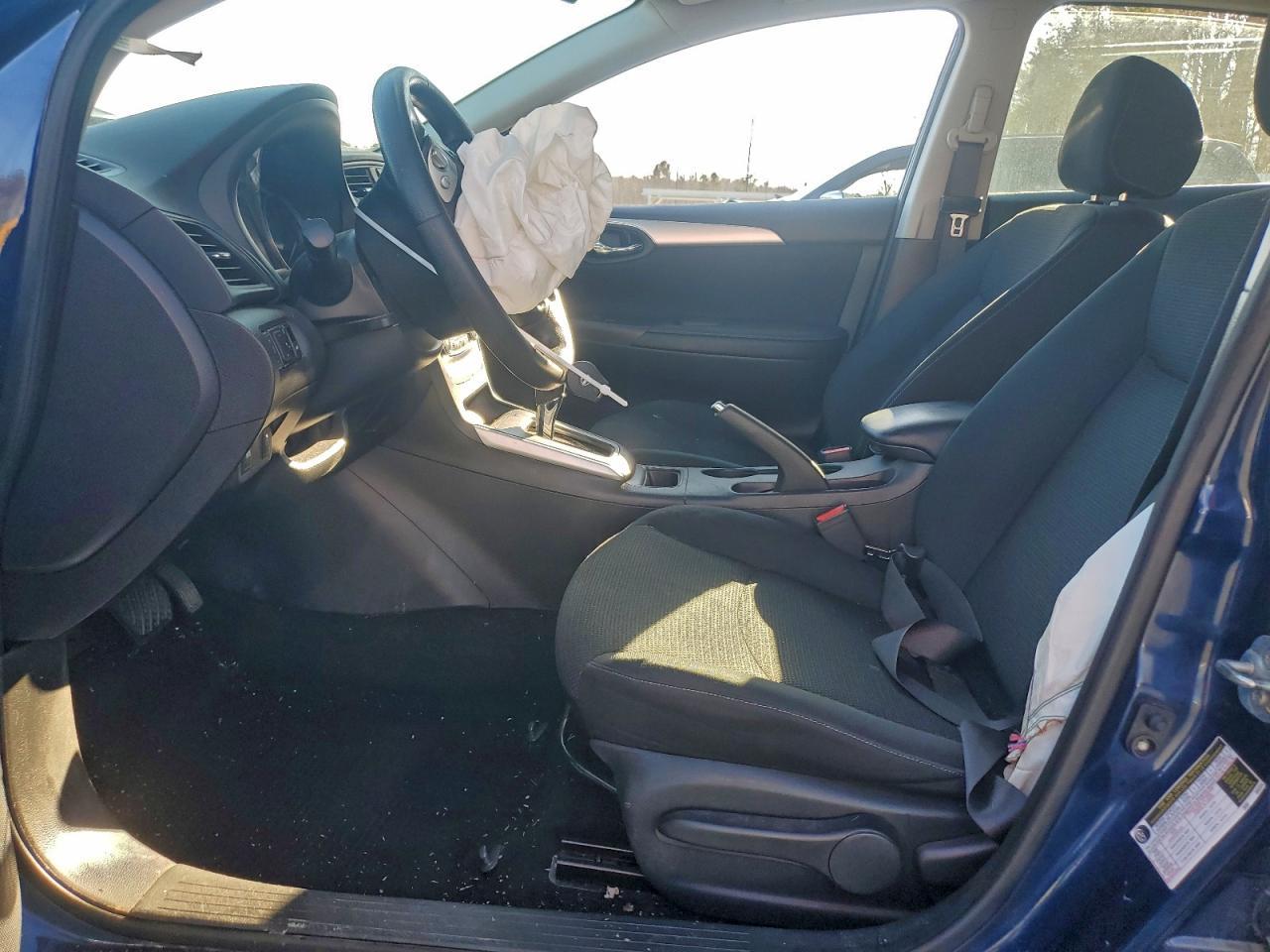 2019 Nissan Sentra S - Image 7