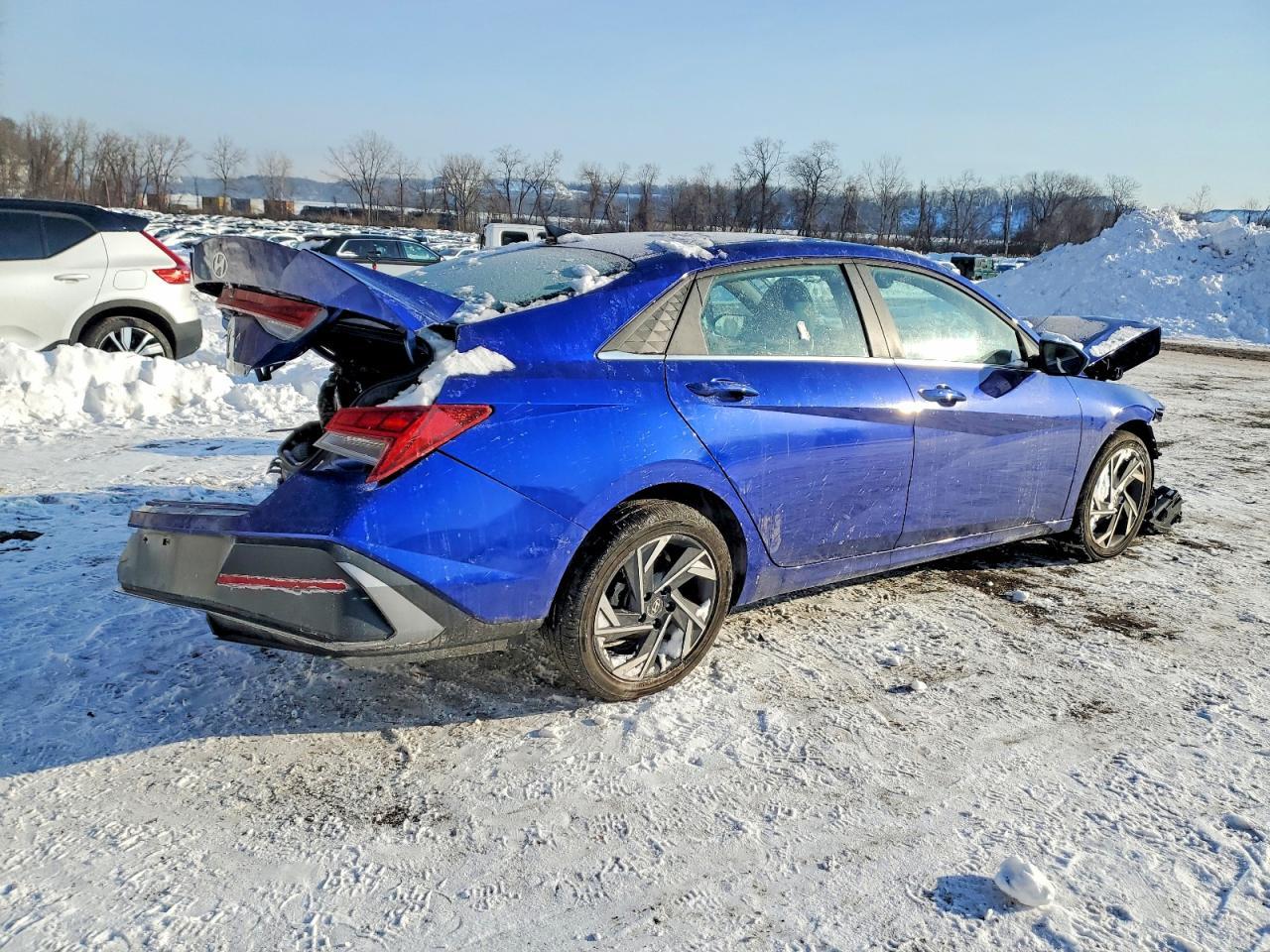 2025 Hyundai Elantra Sel - Фото 3
