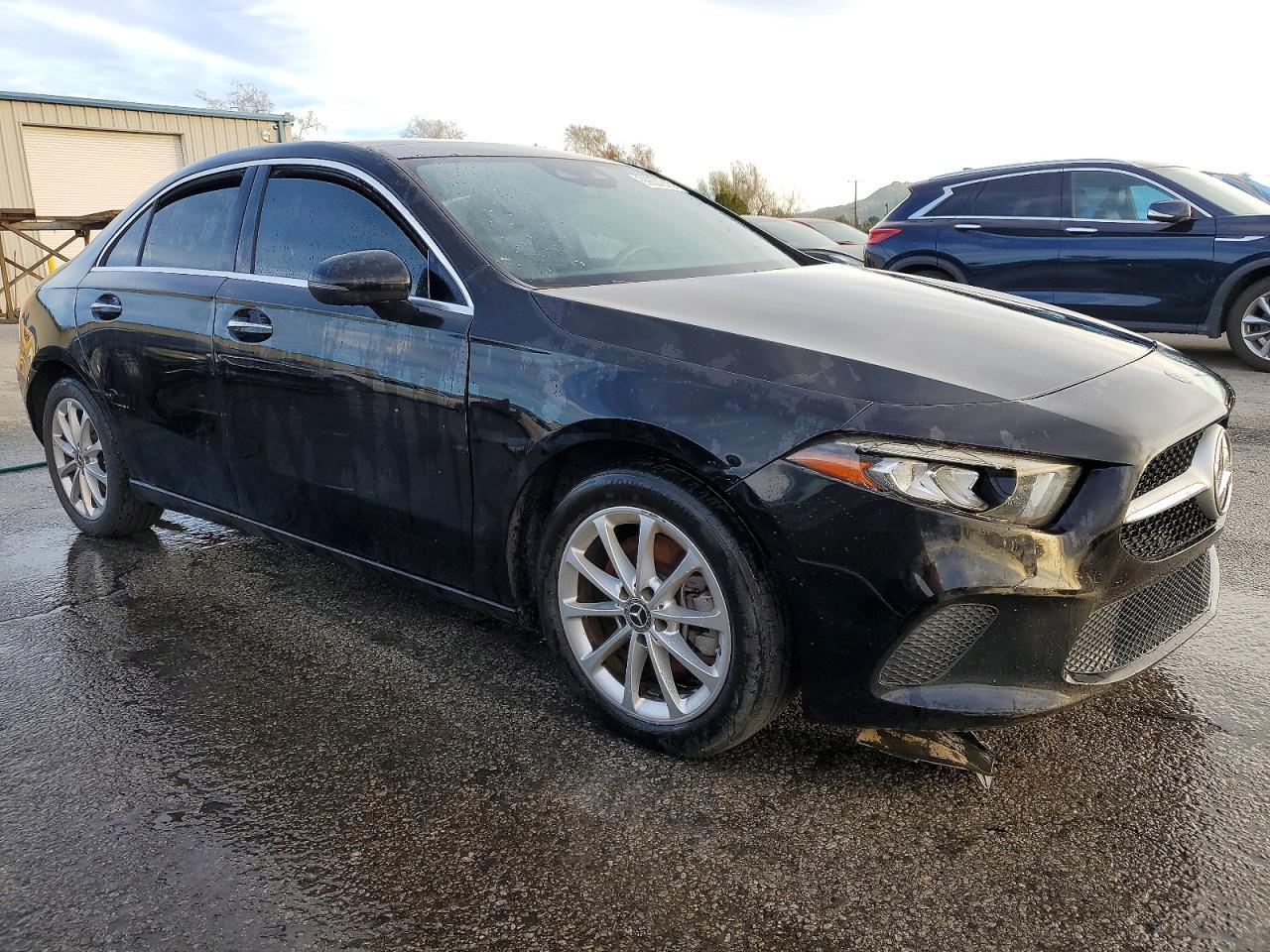 2019 Mercedes-Benz A 220 - Image 4