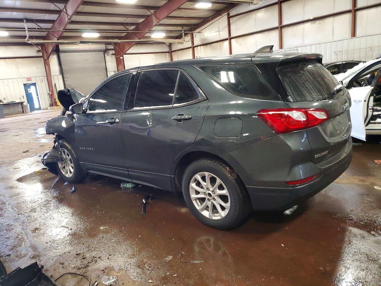 2019 Chevrolet Equinox Ls - Фото 2