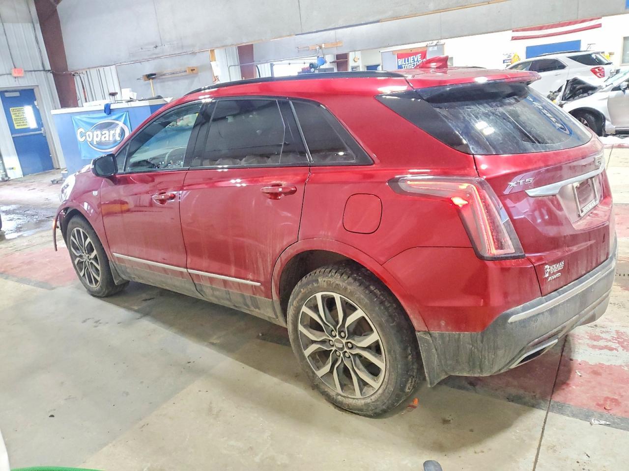 2021 Cadillac Xt5 Sport - Фото 2