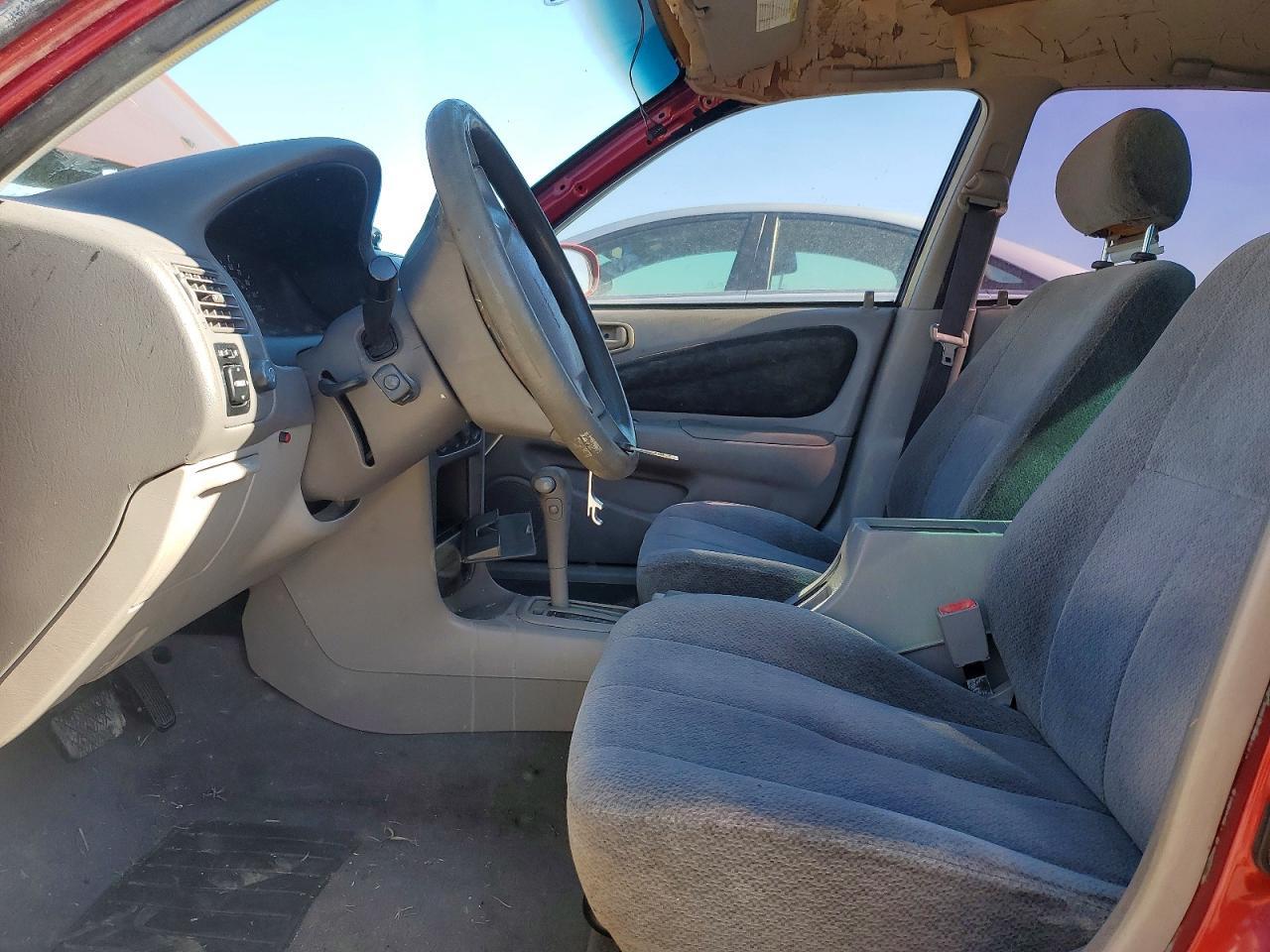 2001 Toyota Corolla Le - Фото 7