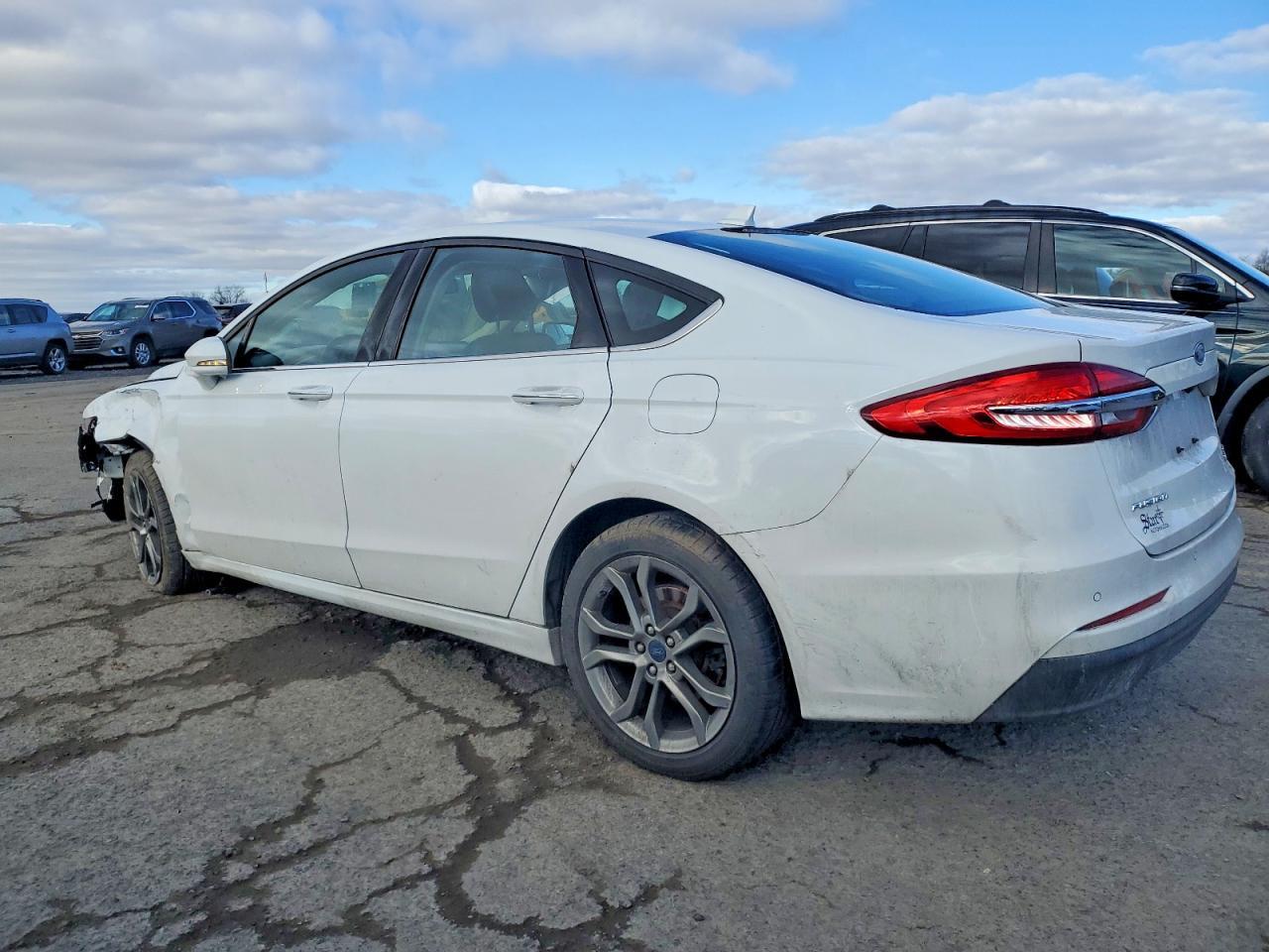 2020 Ford Fusion Sel - Фото 2