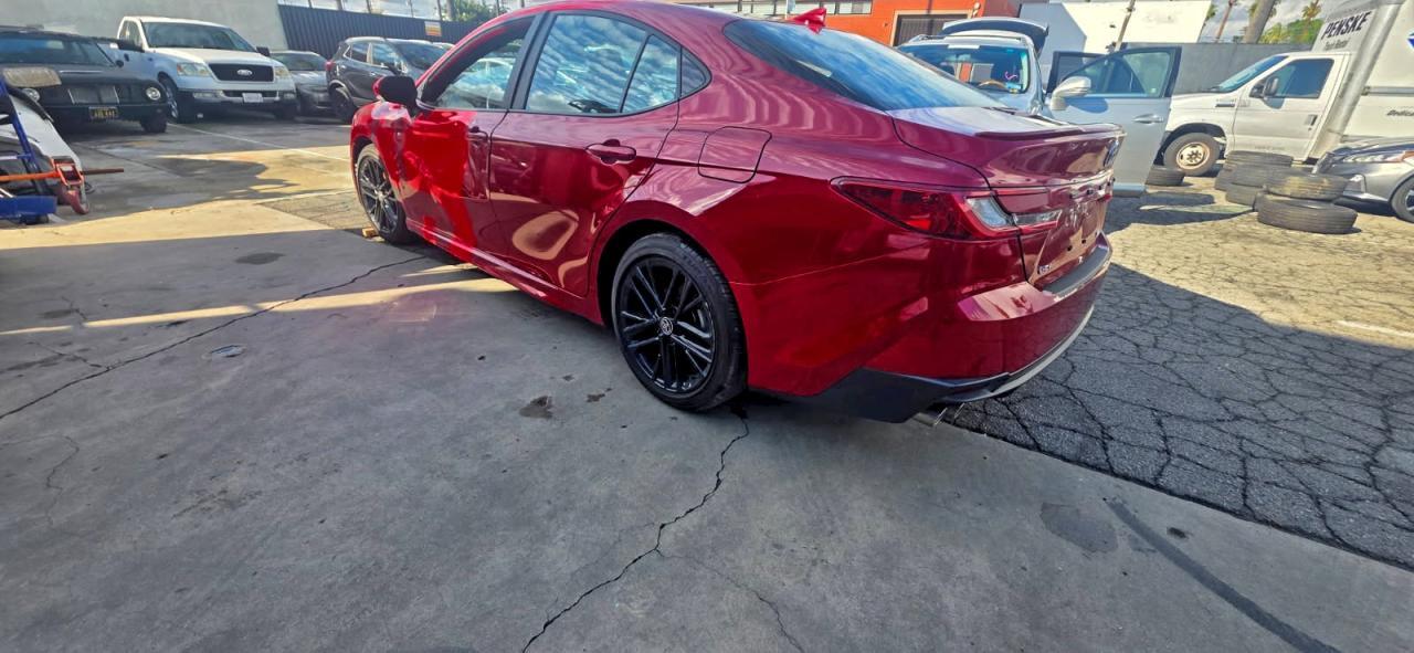 2025 Toyota Camry Xse - Image 3