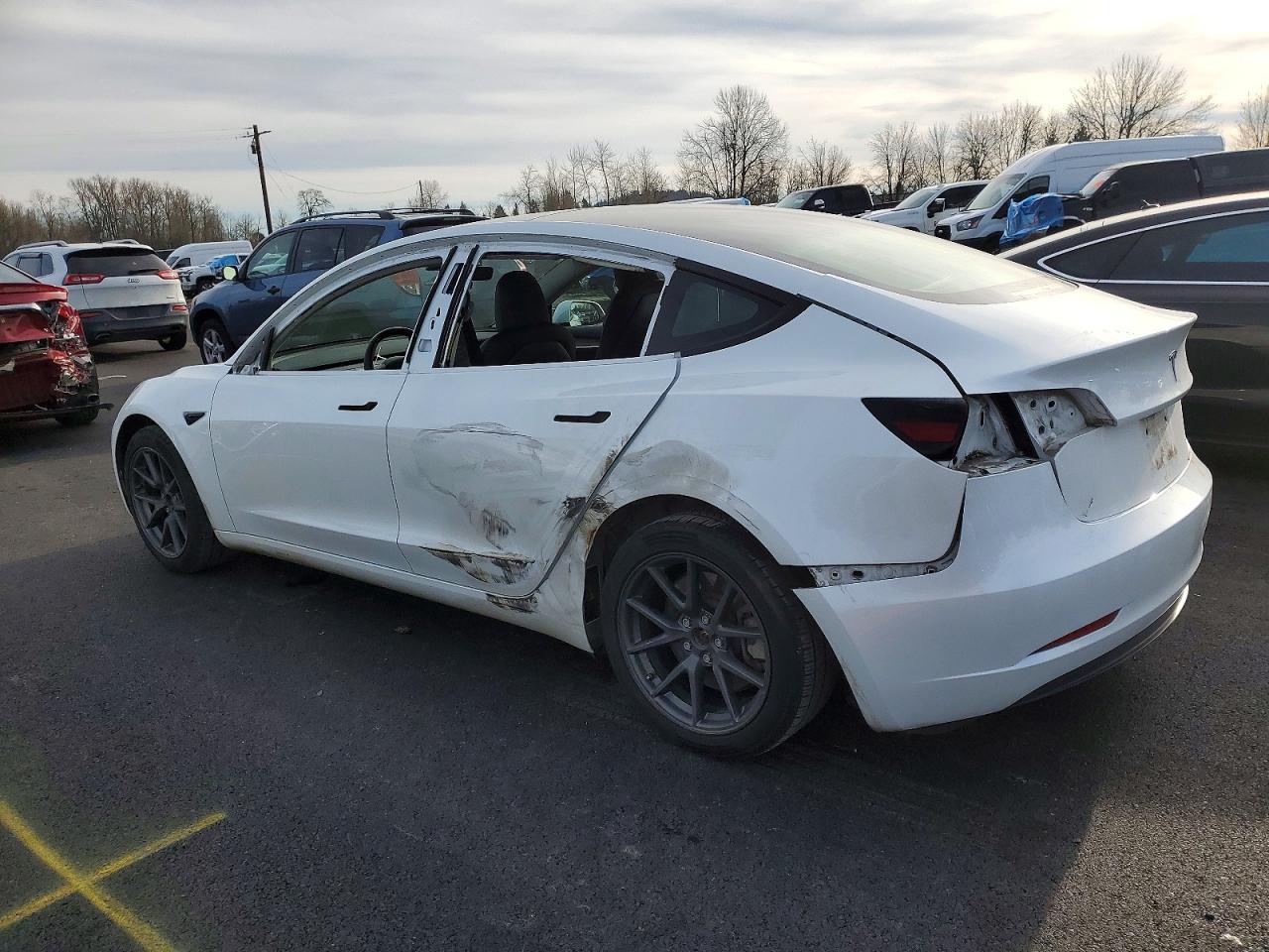 2023 Tesla Model 3 - Image 2