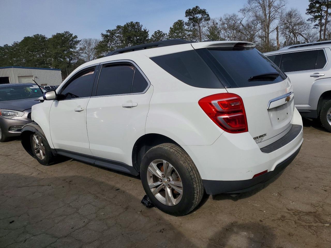 2017 Chevrolet Equinox Ls - Фото 2