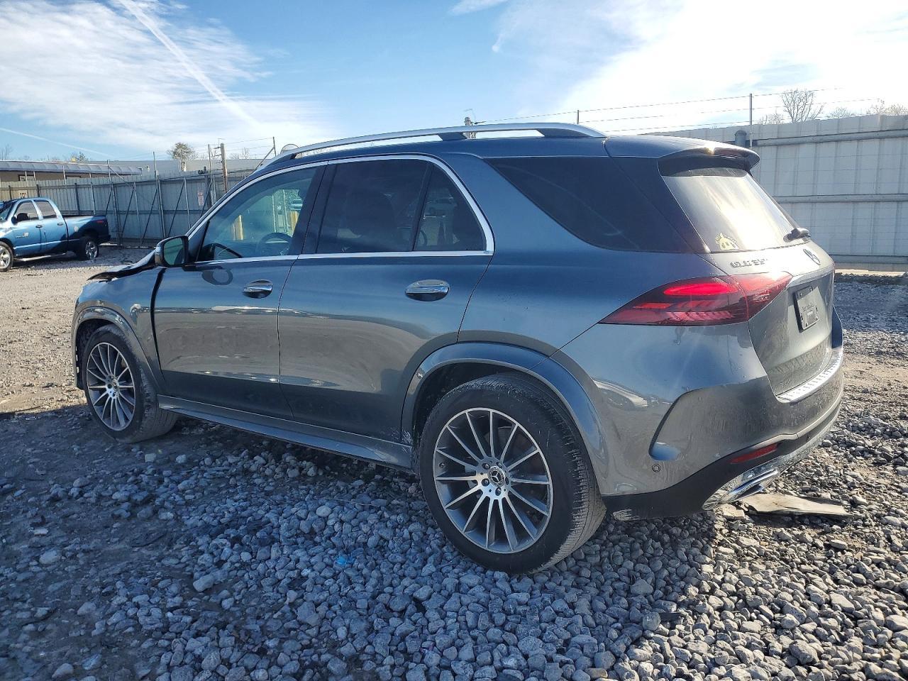 2025 Mercedes-Benz Gle 350 - Image 2