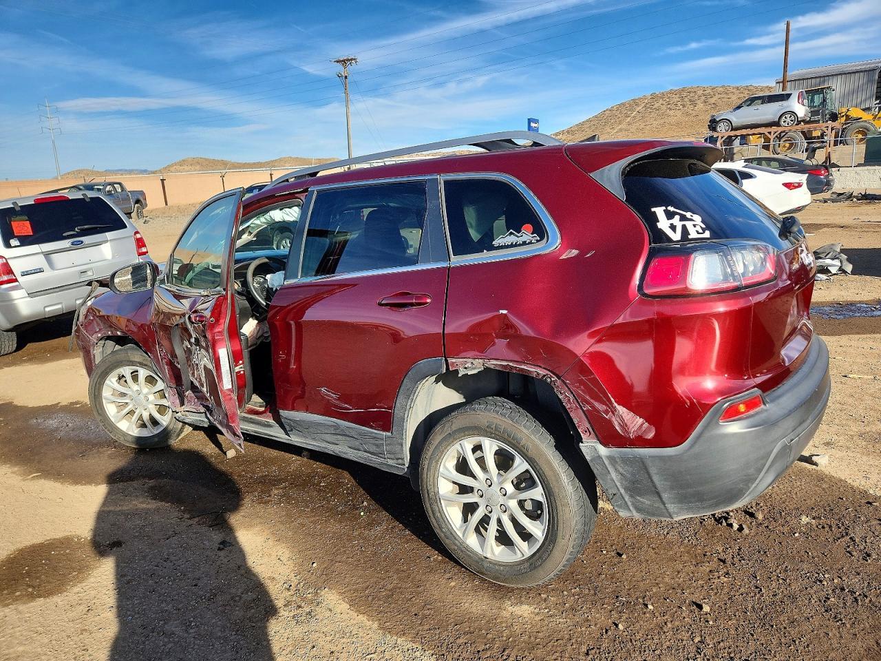 2019 Jeep Cherokee Latitude - Image 2