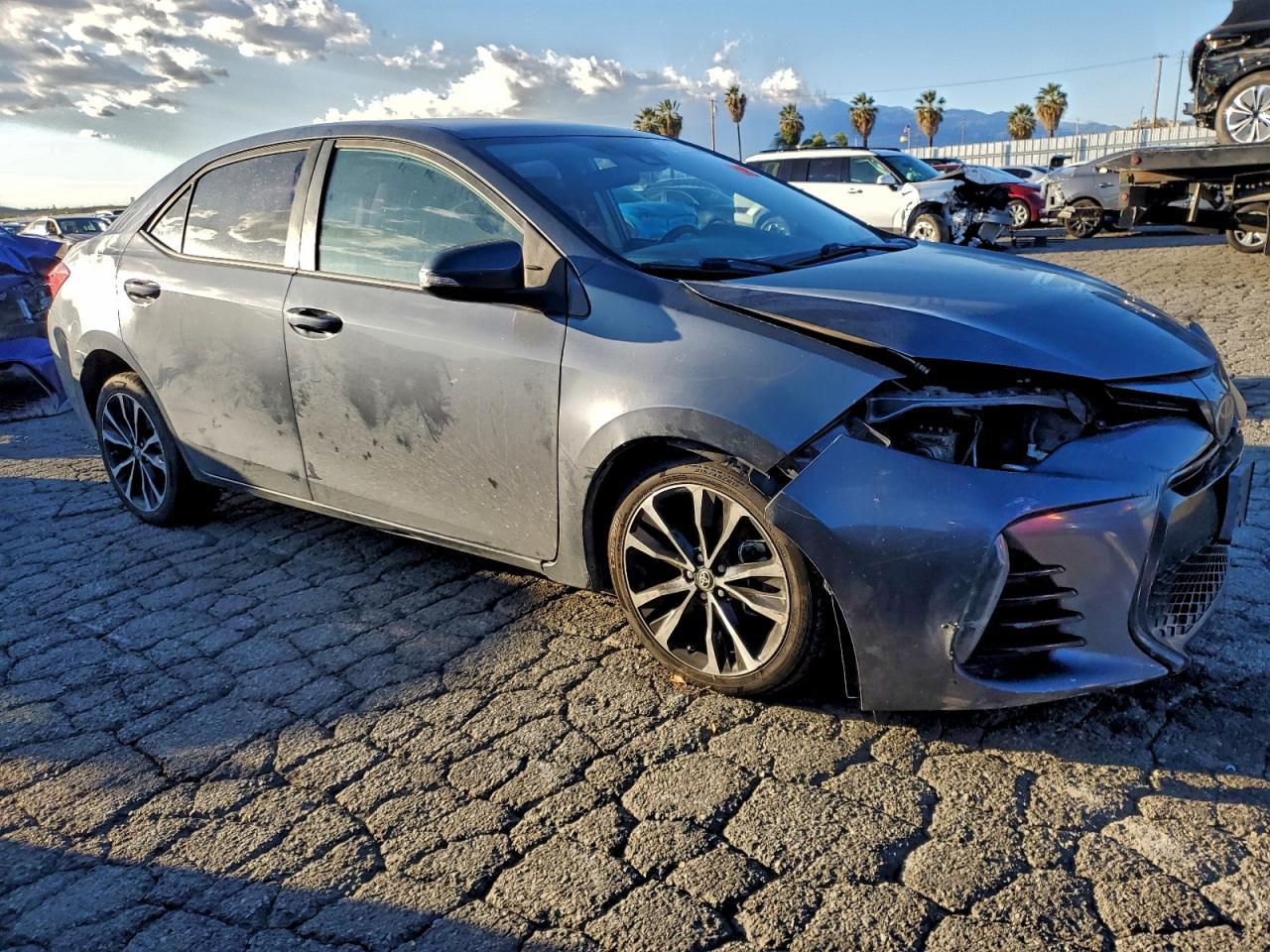 2017 Toyota Corolla L - Фото 4