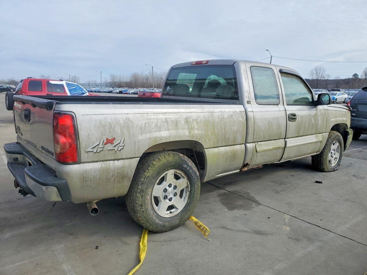 2005 Chevrolet Silverado K1500 - Фото 3