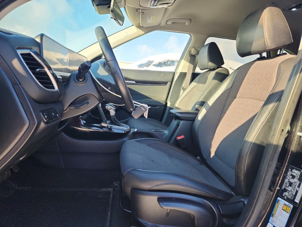 2024 Kia Seltos S - Image 7