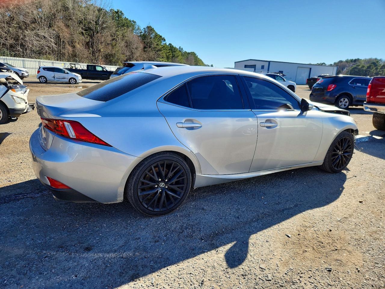 2015 Lexus Is 250 - Image 3