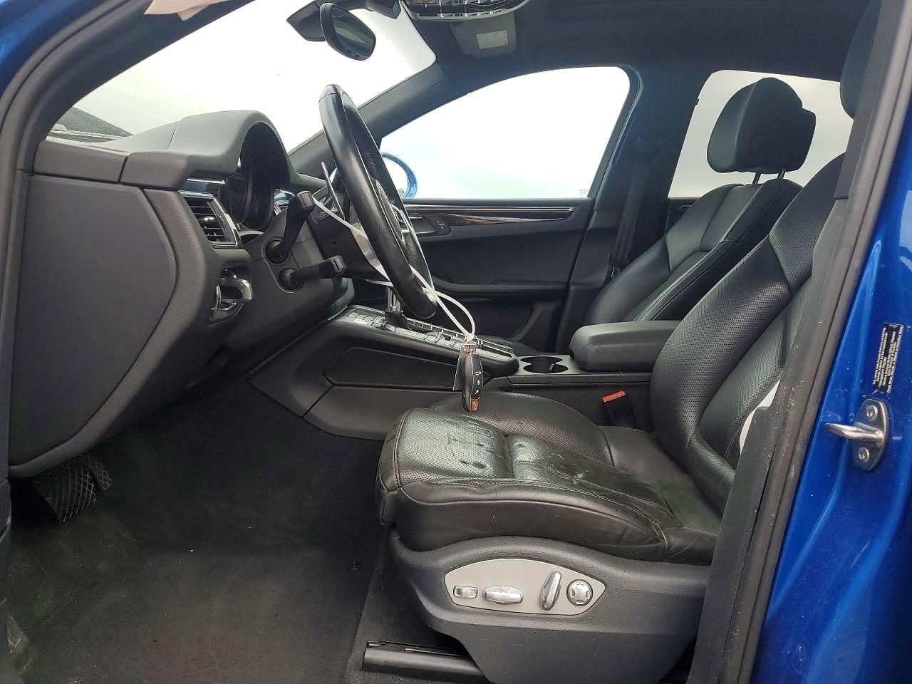2016 Porsche Macan S - Image 7