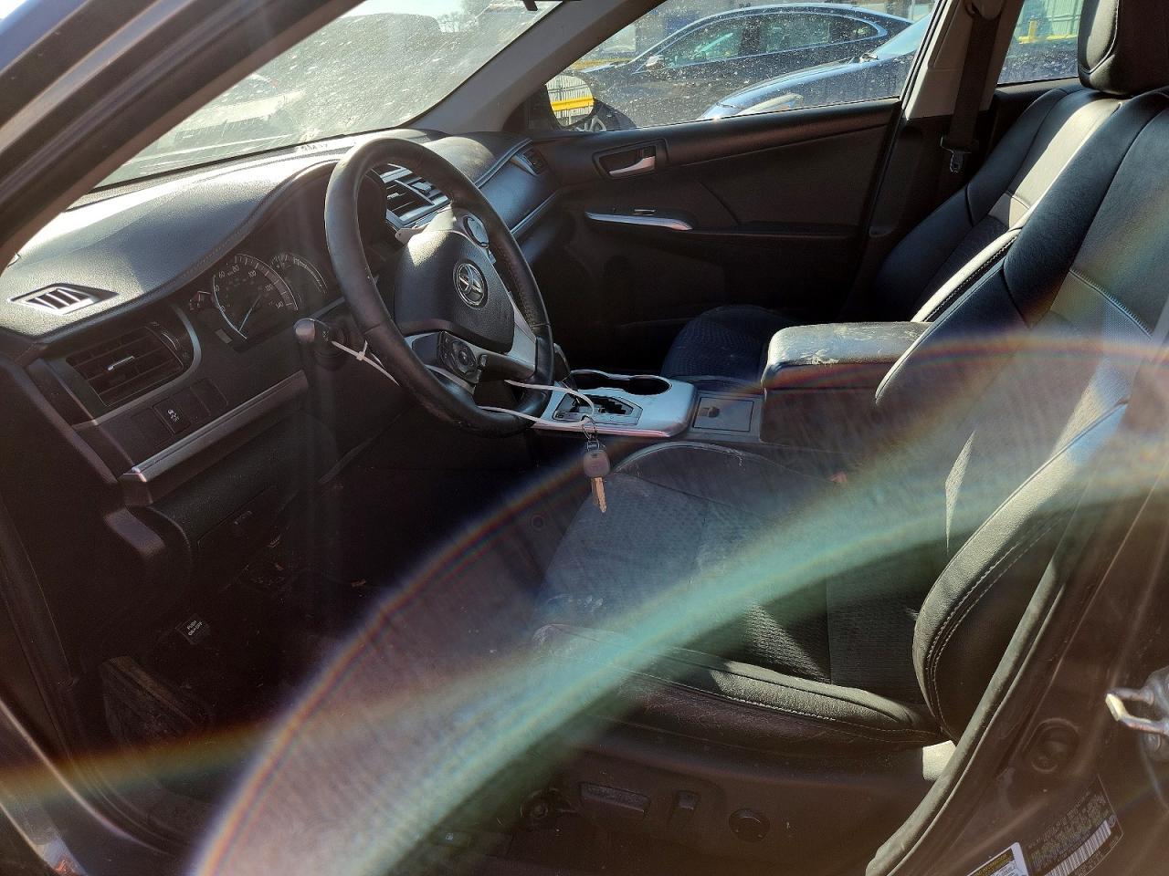 2014 Toyota Camry L - Image 7