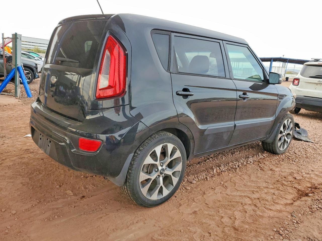 2013 Kia Soul + - Фото 3