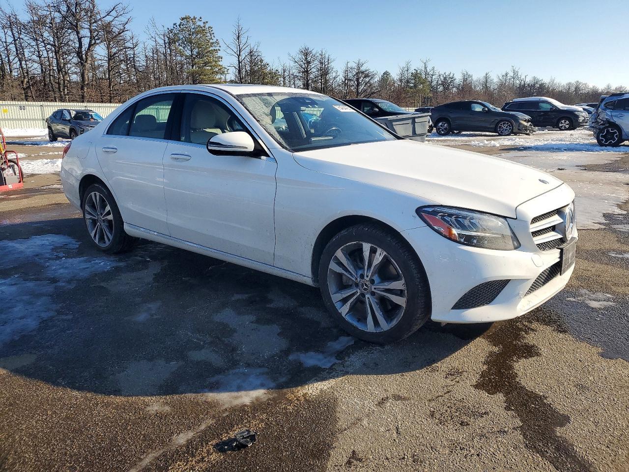 2021 Mercedes-Benz C 300 4Matic - Image 4