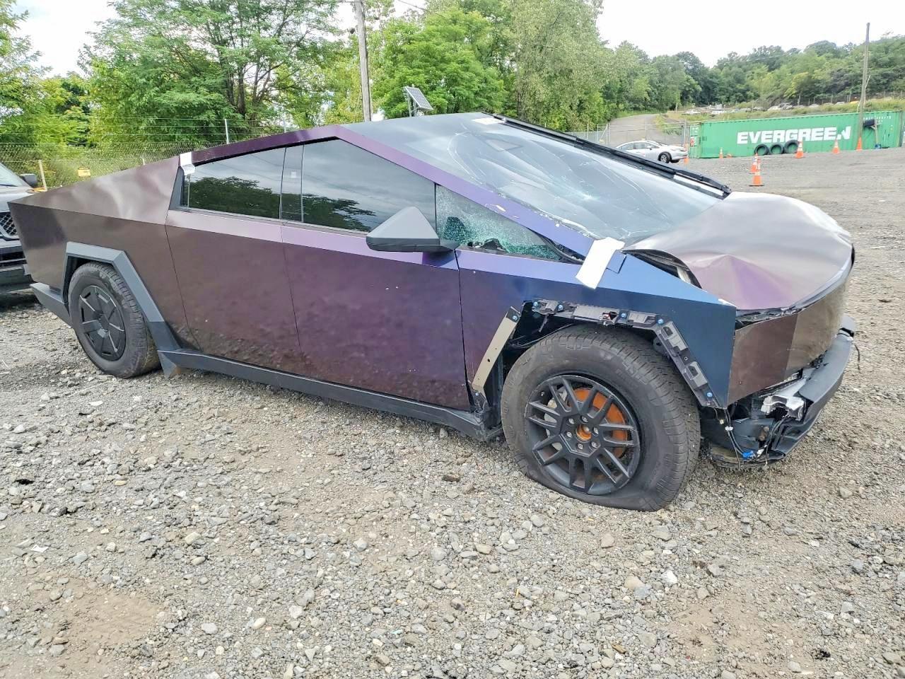 2024 Tesla Cybertruck - Image 4