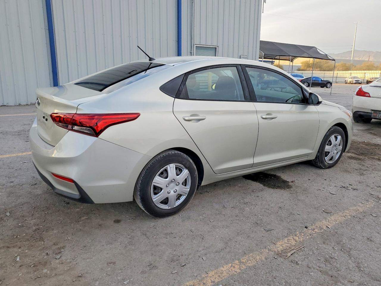 2019 Hyundai Accent Se - Image 3