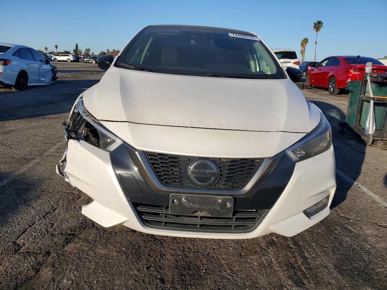 2020 Nissan Versa Sr - Фото 5
