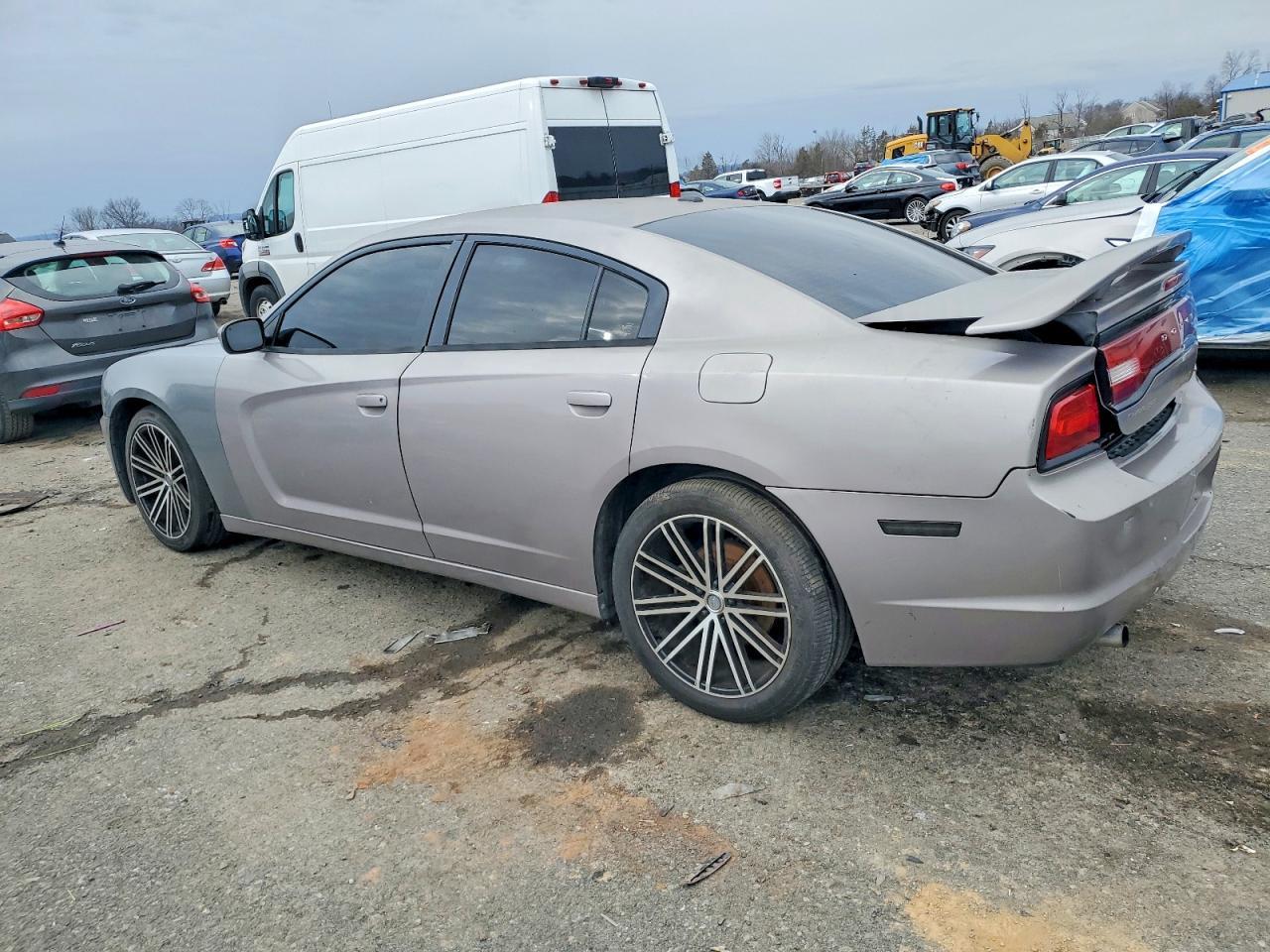 2013 Dodge Charger R - Фото 2